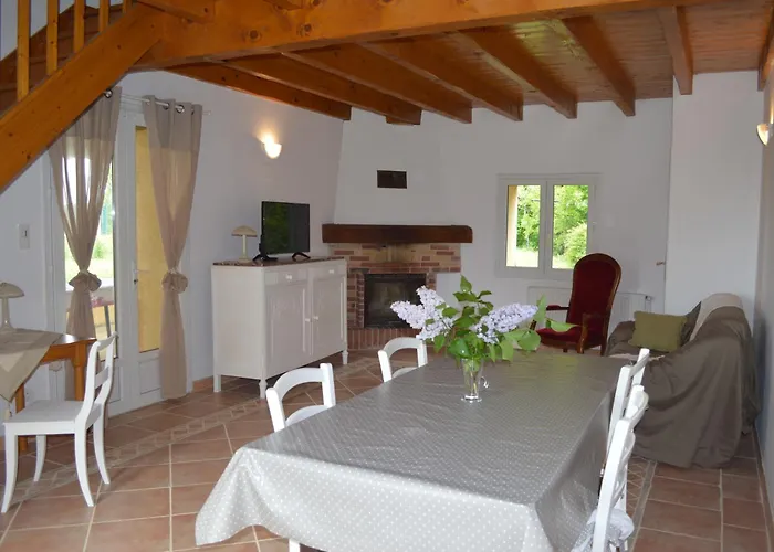 Dom wakacyjny Corps De Ferme - 2 Maisons, Piscine Et Vue