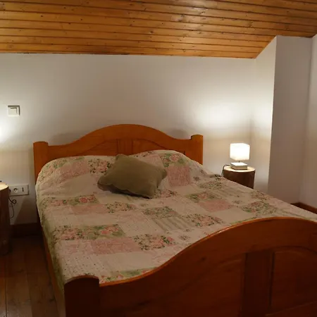 Hébergement de vacances Corps De Ferme - 2 Maisons, Piscine Et Vue Prayssac