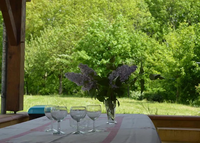 בית נופש Corps De Ferme - 2 Maisons, Piscine Et Vue