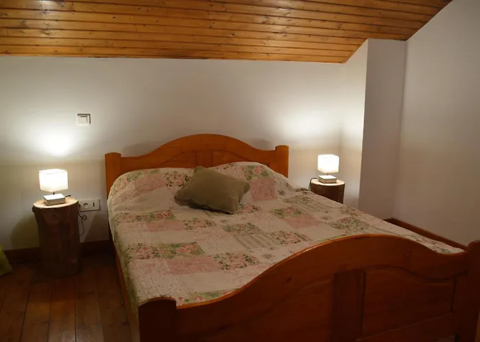 בית נופש Corps De Ferme - 2 Maisons, Piscine Et Vue Prayssac