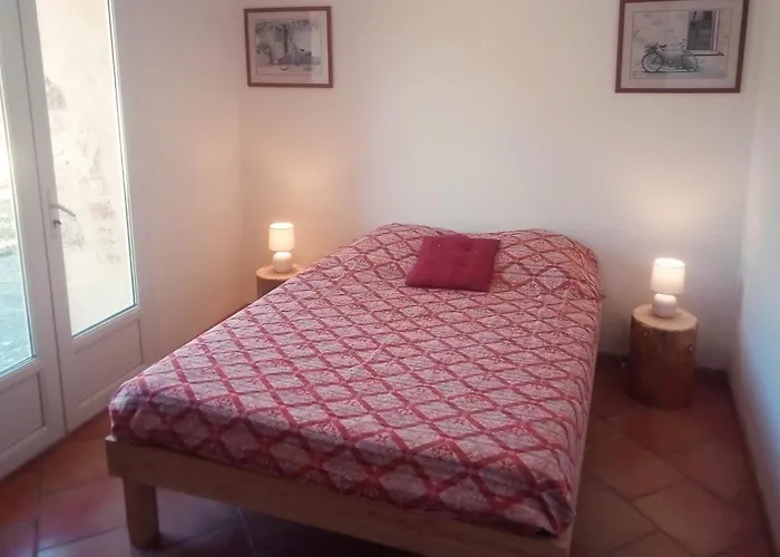 Corps De Ferme - 2 Maisons, Piscine Et Vue בית נופש *